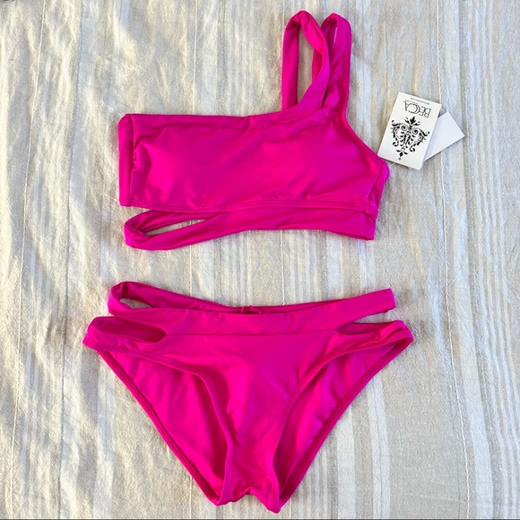 BECCA Other - SOLD! Becca Bikini Set M